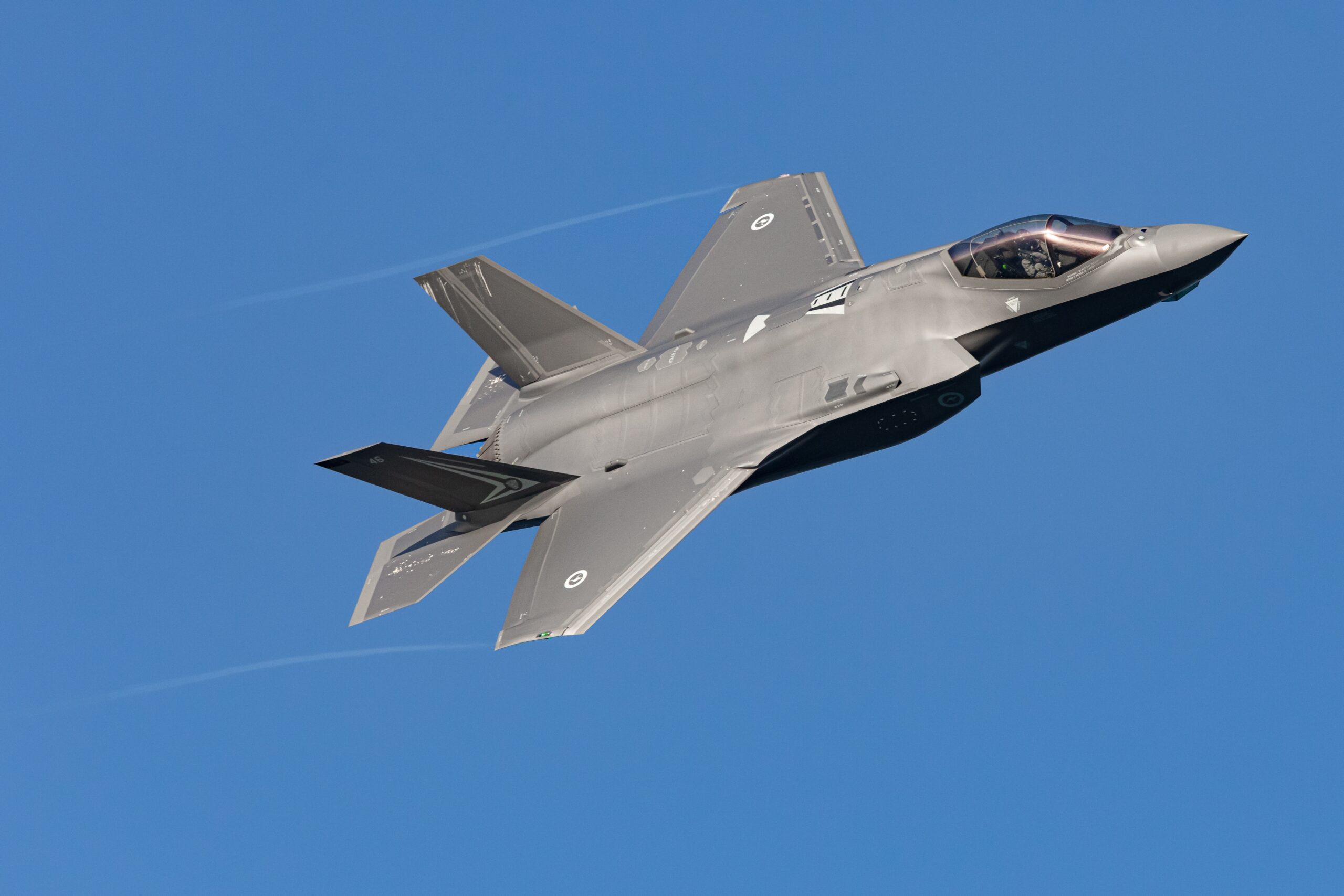 F35 display